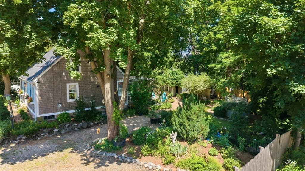 Casa em Middleboro — foto 2