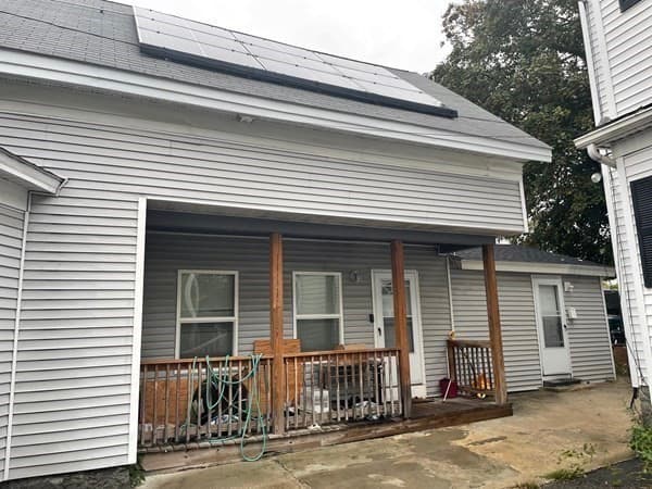 Casa em Lowell — foto 2