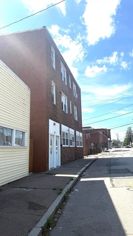 Multi-família em Quincy — foto 2