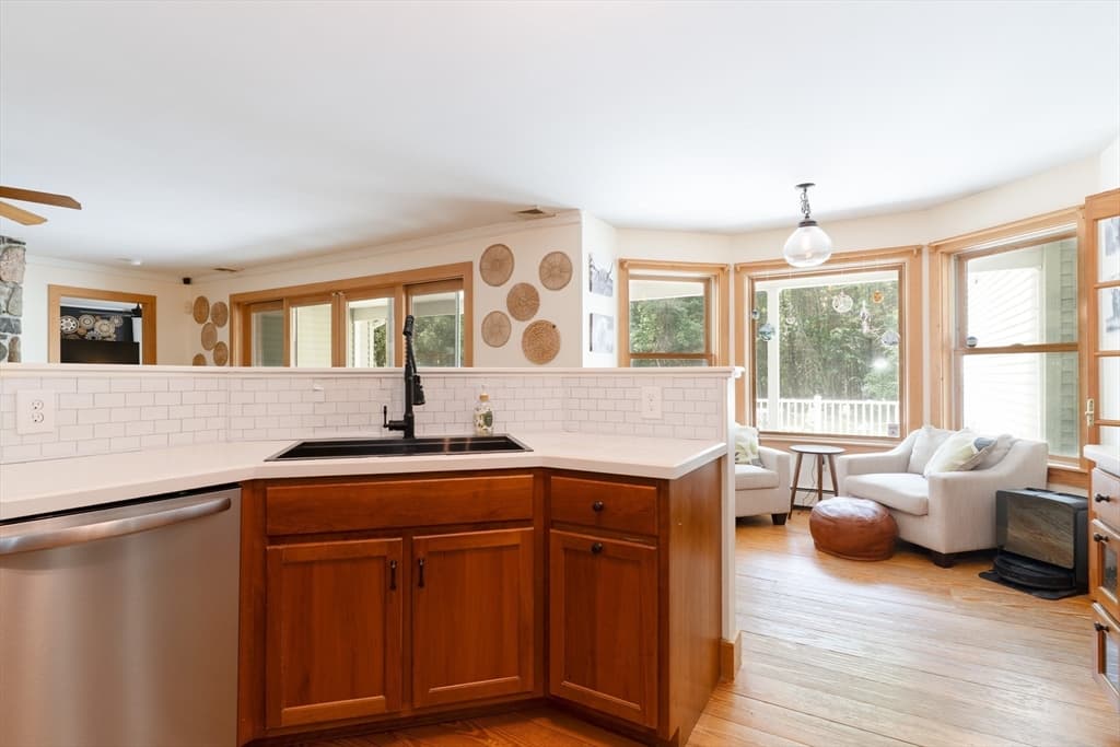 Casa em Belchertown — foto 7