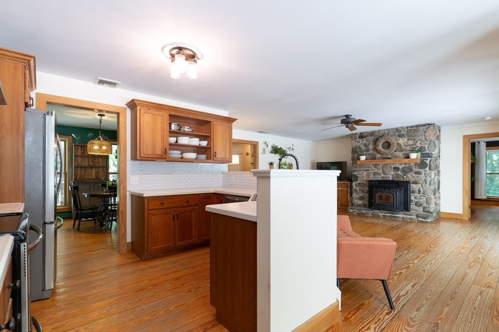 Casa em Belchertown — foto 4