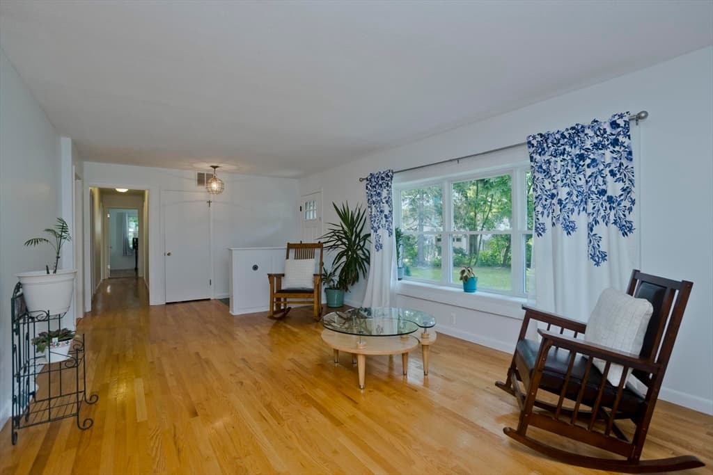Casa em Longmeadow — foto 5