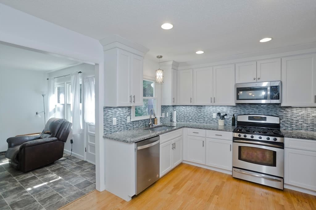 Casa em Longmeadow — foto 9