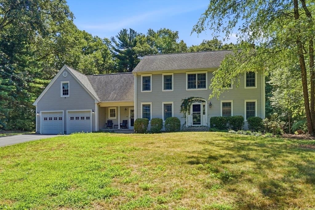 Casa em North Attleboro — foto 3
