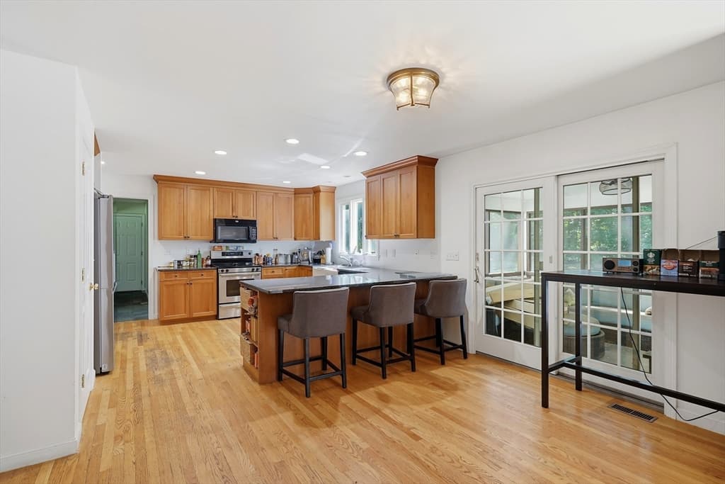 Casa em North Attleboro — foto 9