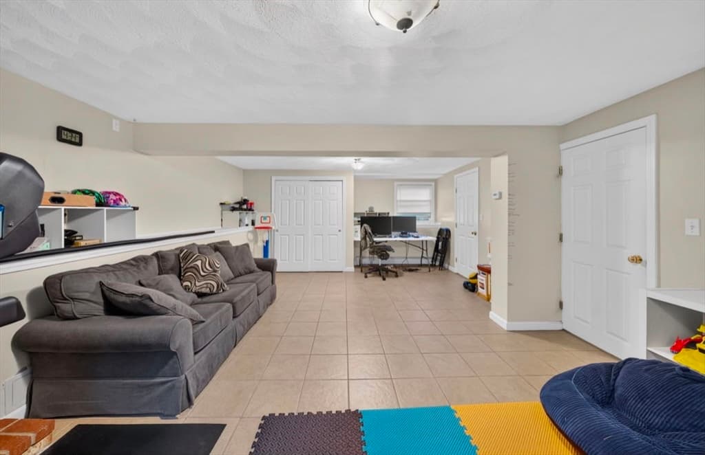 Casa em Lowell — foto 6