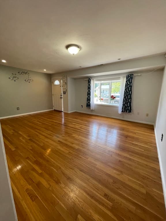 Casa em Auburn — foto 4