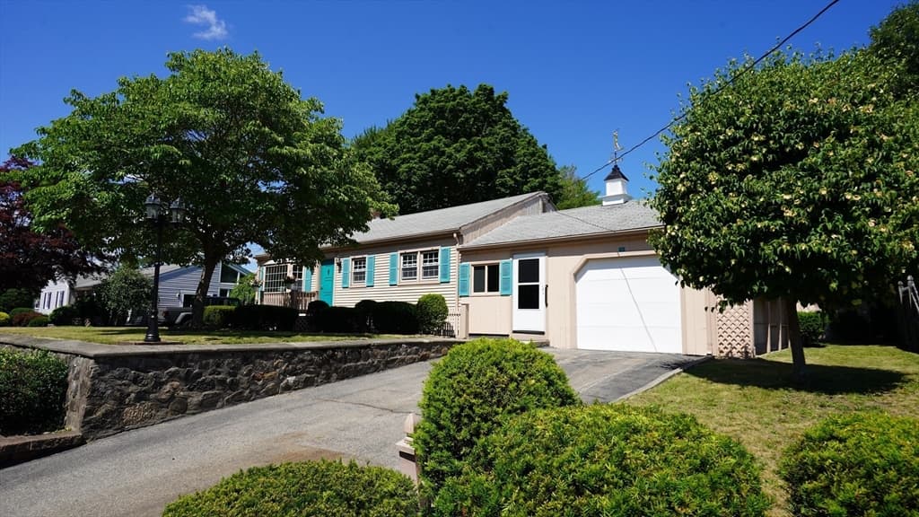 Casa em North Attleboro — foto 2