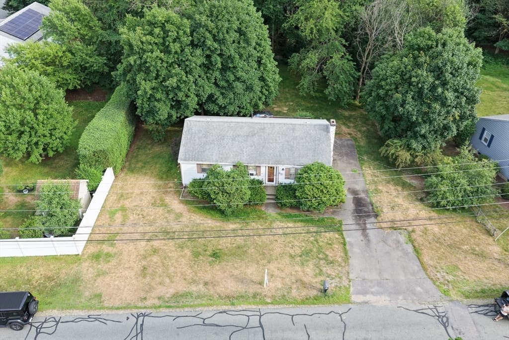 Casa em Stoughton — foto 2