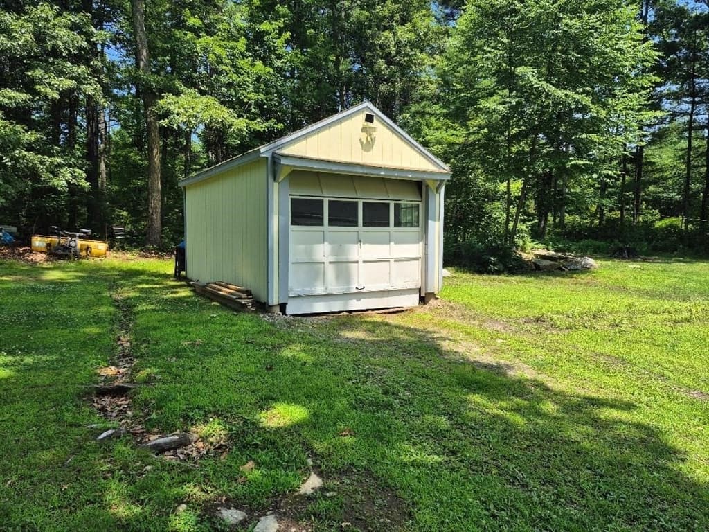 Casa em Belchertown — foto 5