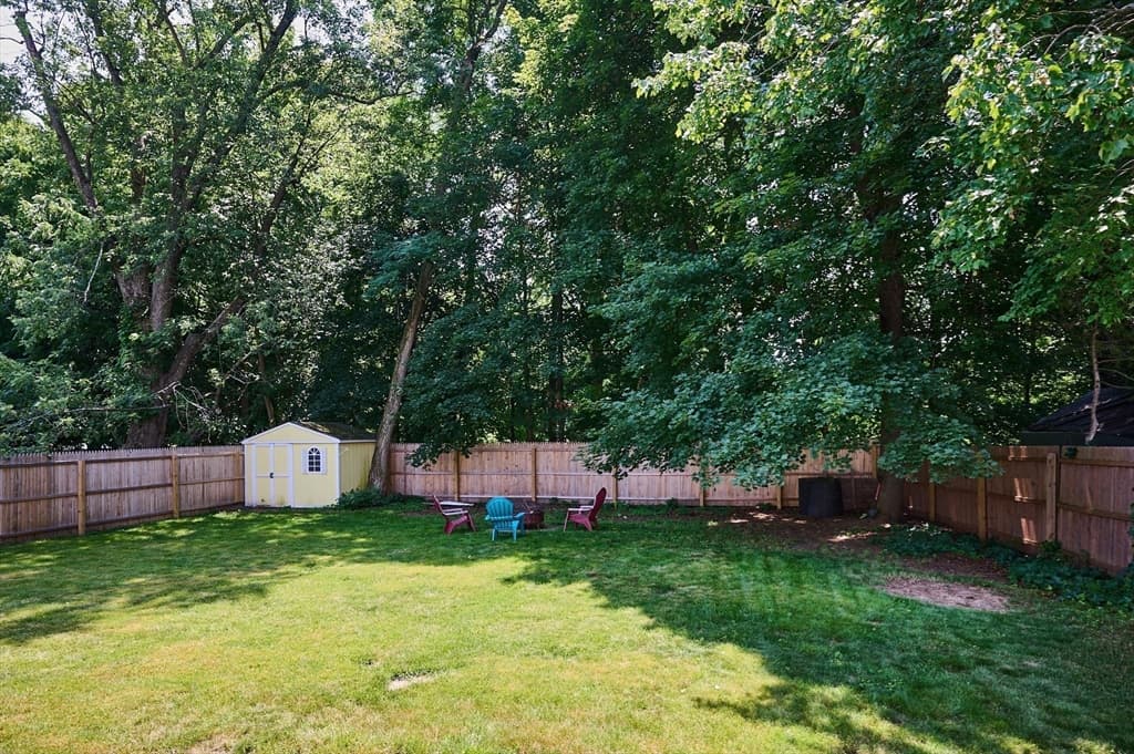 Casa em Easthampton — foto 4