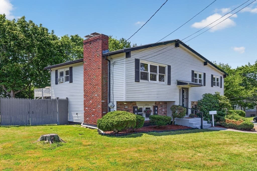 Casa em Peabody — foto 3