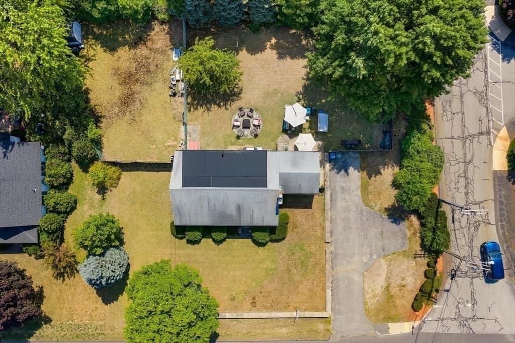 Casa em Tewksbury — foto 3