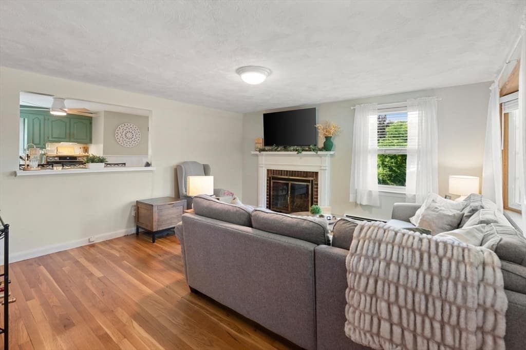 Casa em Tewksbury — foto 5
