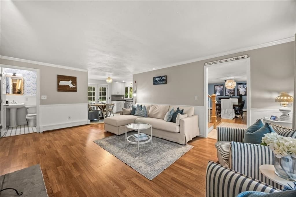 Casa em Raynham — foto 7