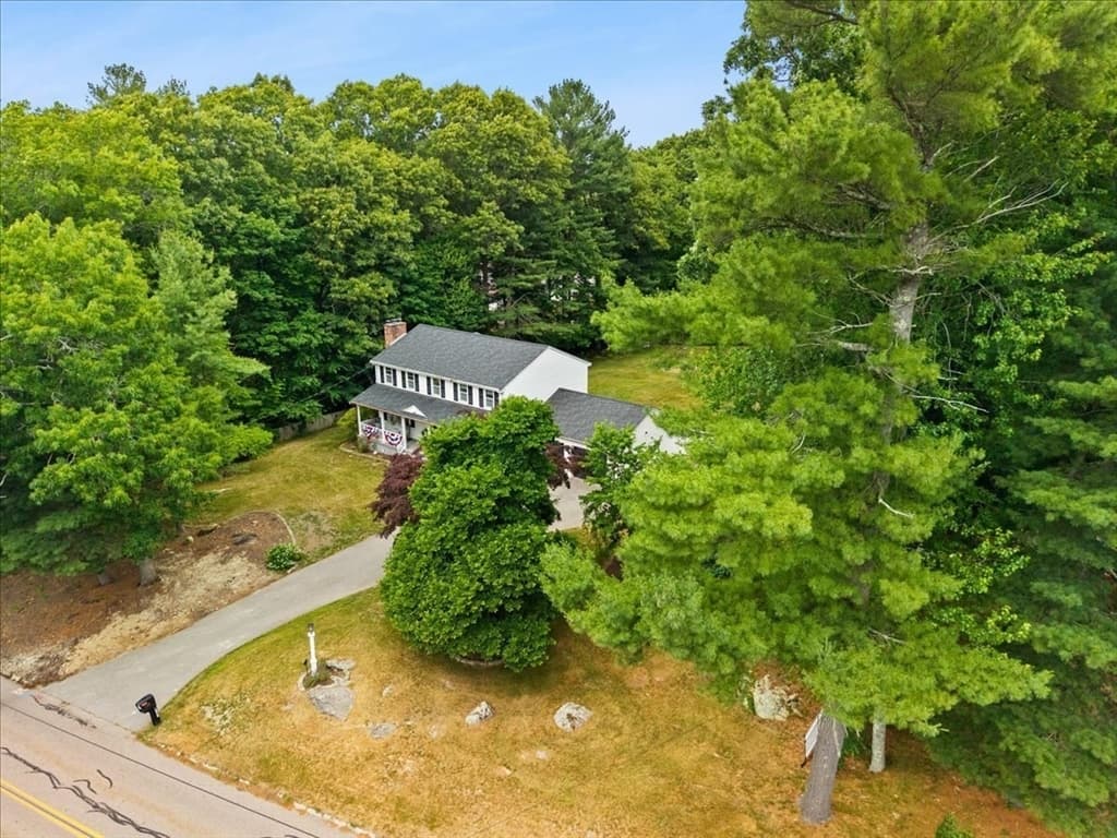 Casa em Raynham — foto 4