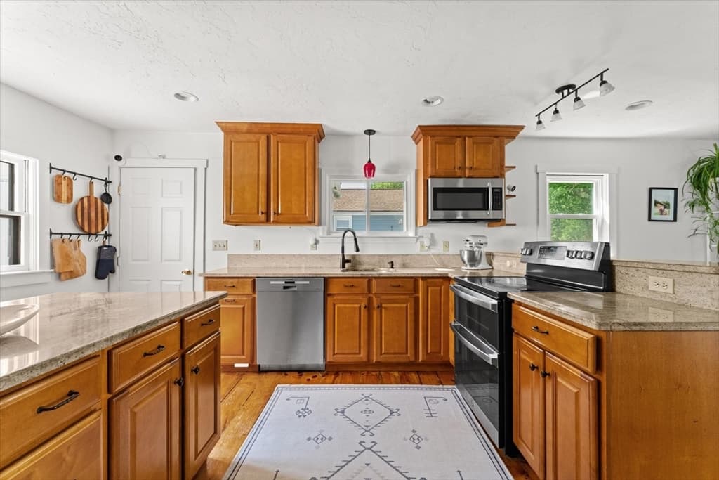 Casa em Brockton — foto 8