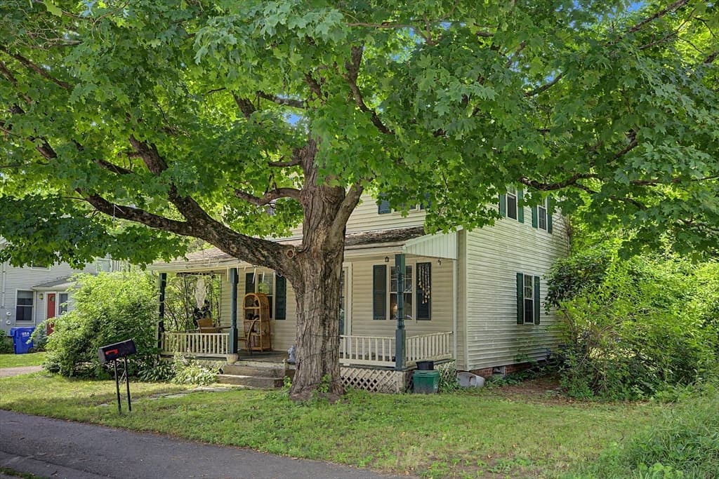 Casa em Amherst — foto 2