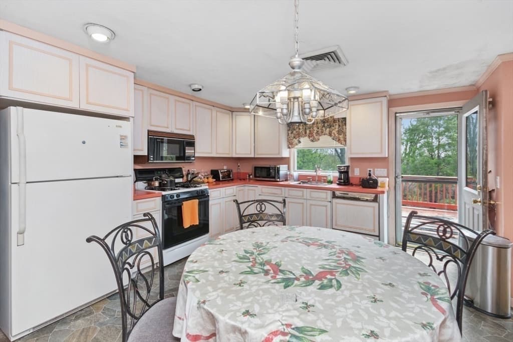 Casa em Waltham — foto 8