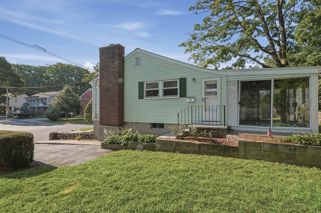Casa em Woburn — foto 4
