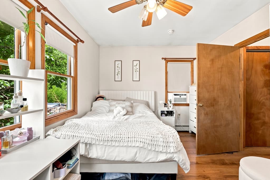 Casa em Quincy — foto 8