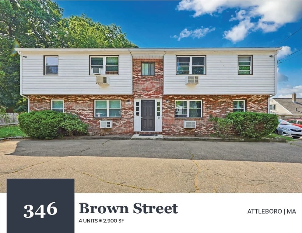 Multi-família em Attleboro