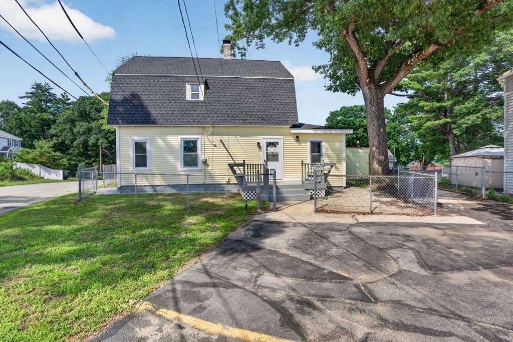 Casa em Dracut — foto 5