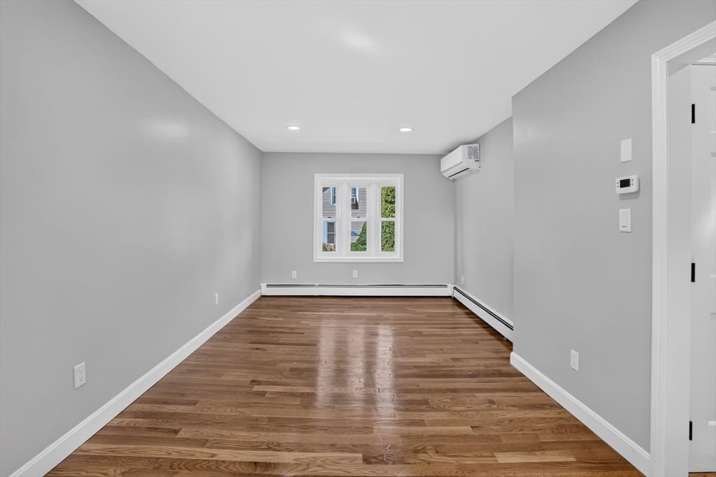 Casa em Dracut — foto 9
