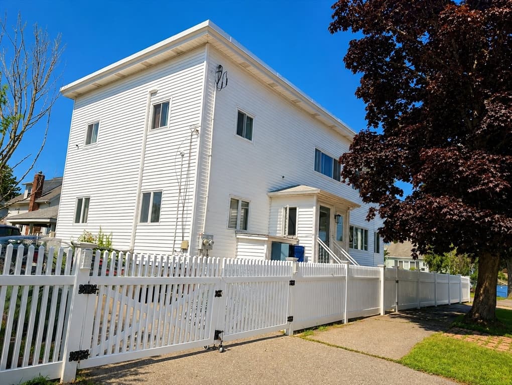 Multi-família em Danvers — foto 3