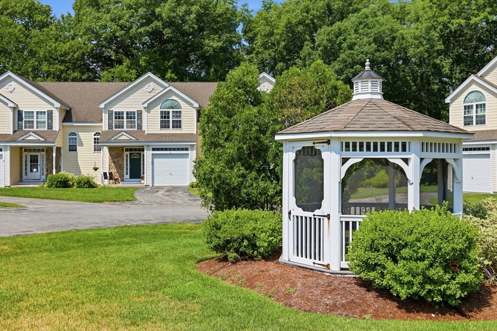 Condomínio em Westford