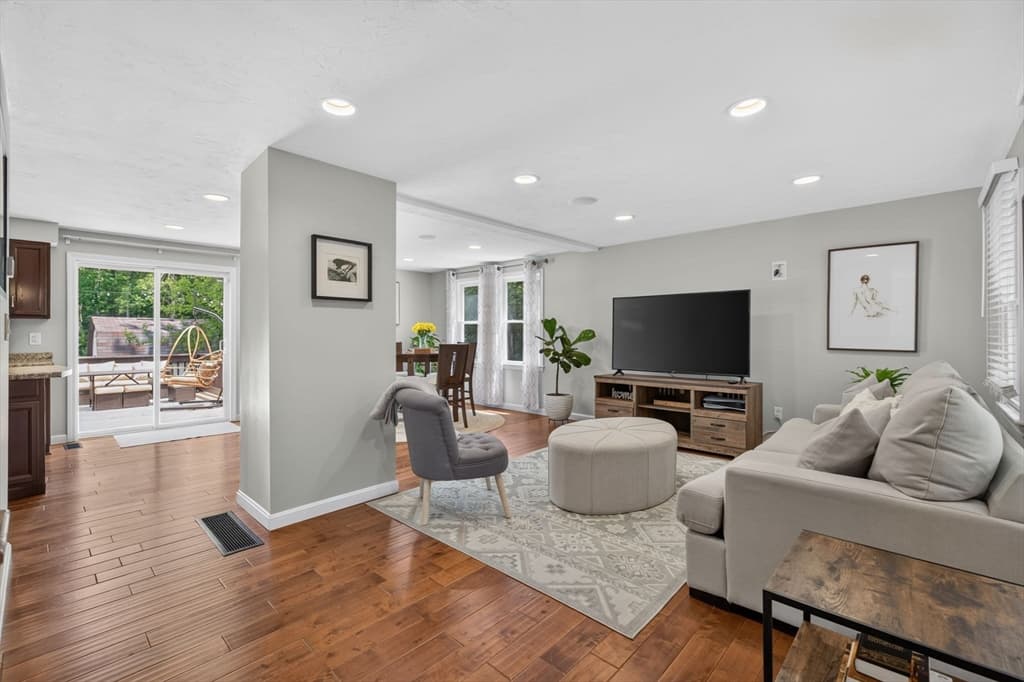 Casa em Taunton — foto 4