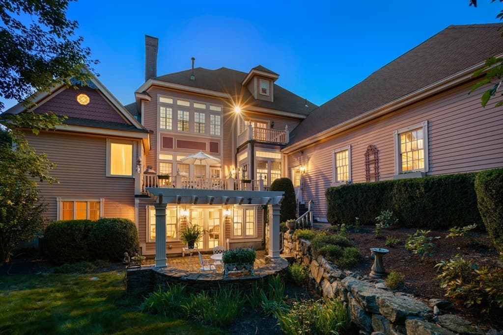 Casa em Hopkinton — foto 4