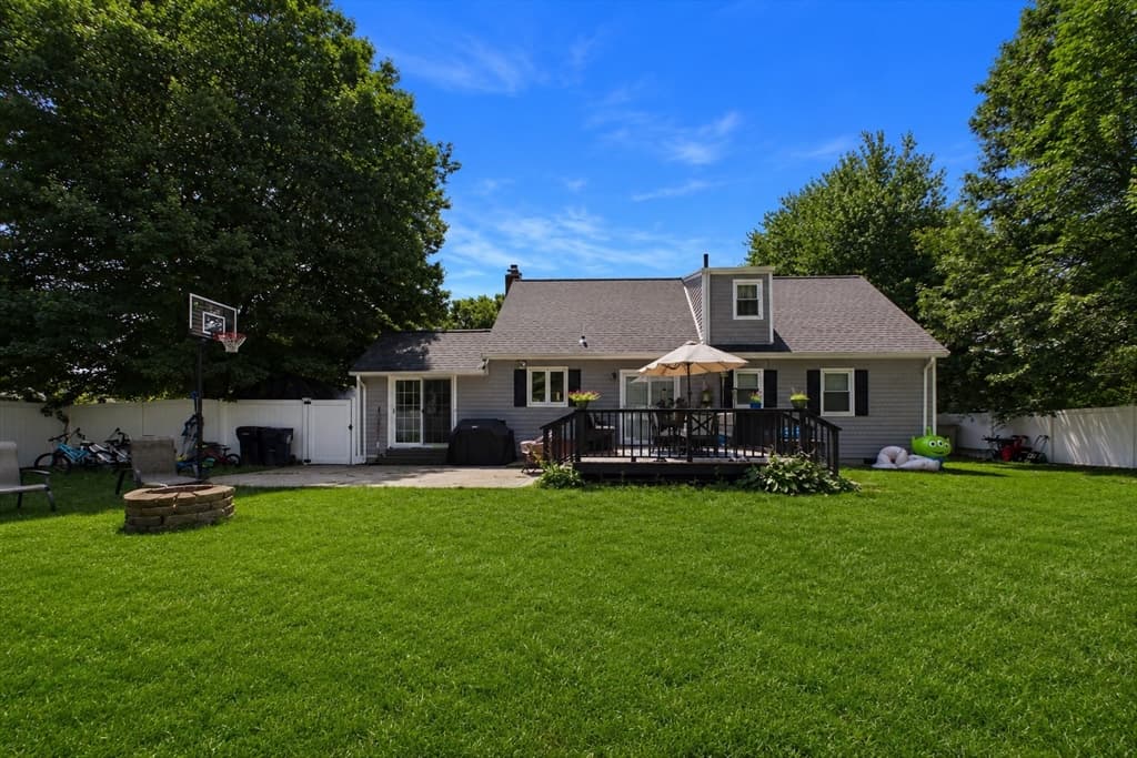 Casa em Dartmouth — foto 3