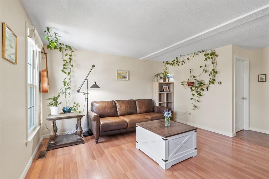 Casa em Dracut — foto 2