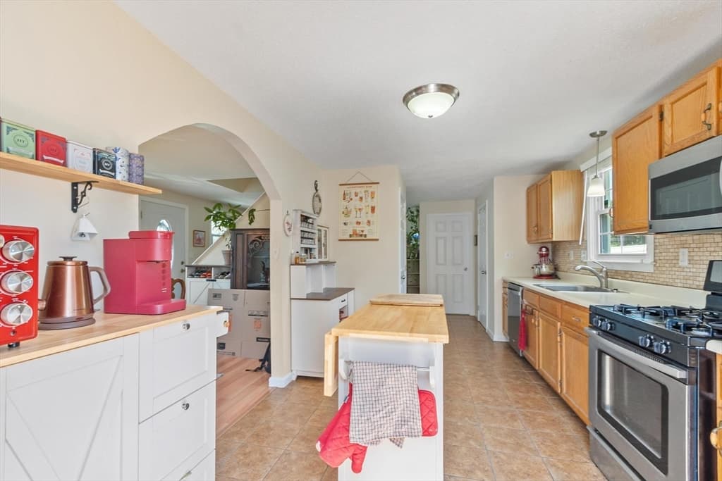 Casa em Dracut — foto 9