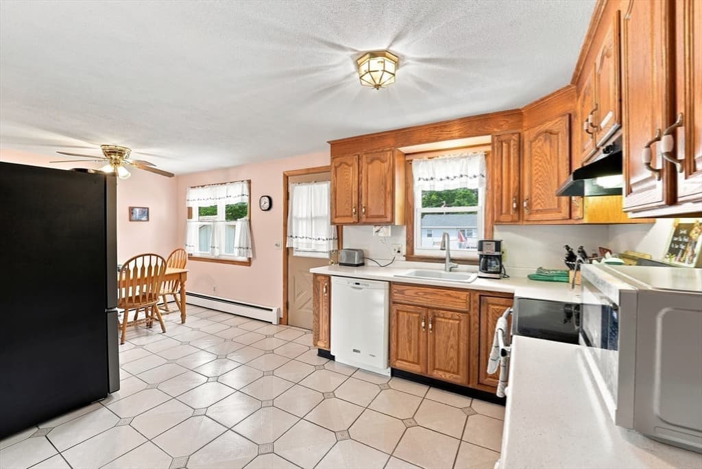 Casa em Holyoke — foto 6
