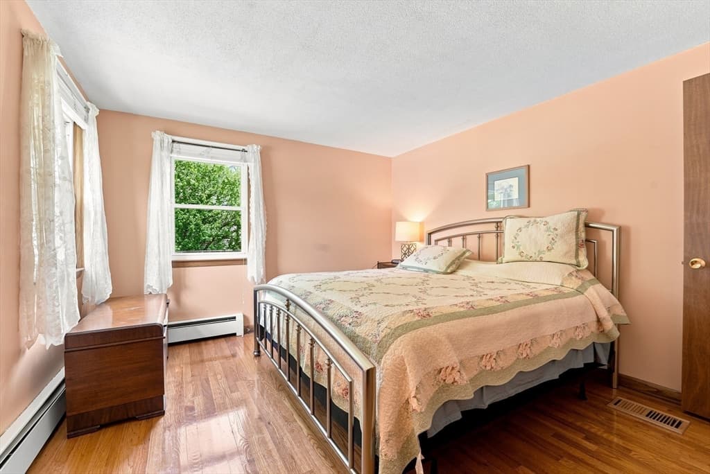 Casa em Holyoke — foto 9