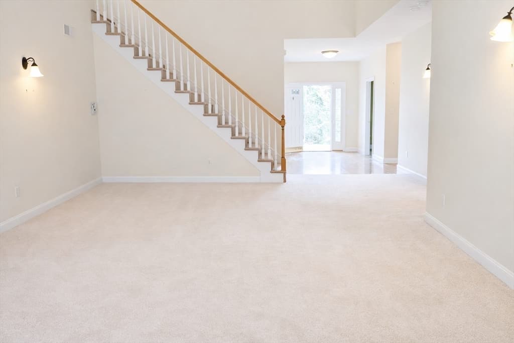 Casa em Tyngsborough — foto 6