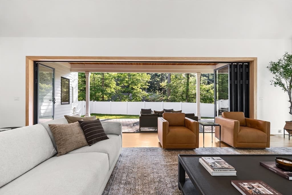 Casa em Needham — foto 6
