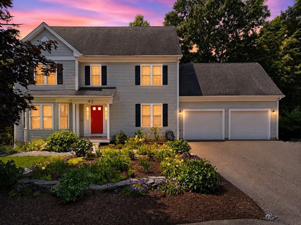 Casa em Attleboro