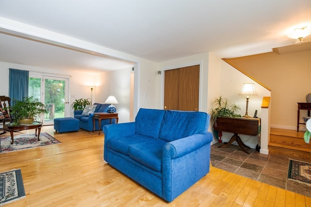 Casa em Peabody — foto 8