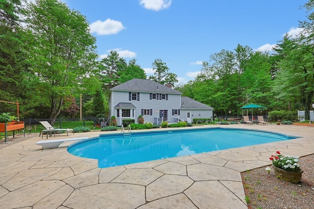 Casa em Hopkinton — foto 5