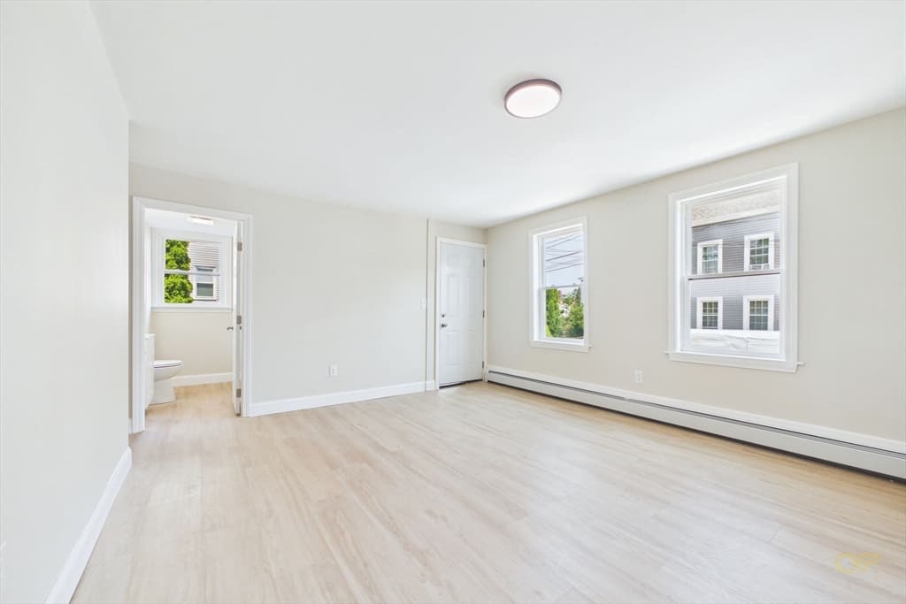 Multi-família em Fall River — foto 6