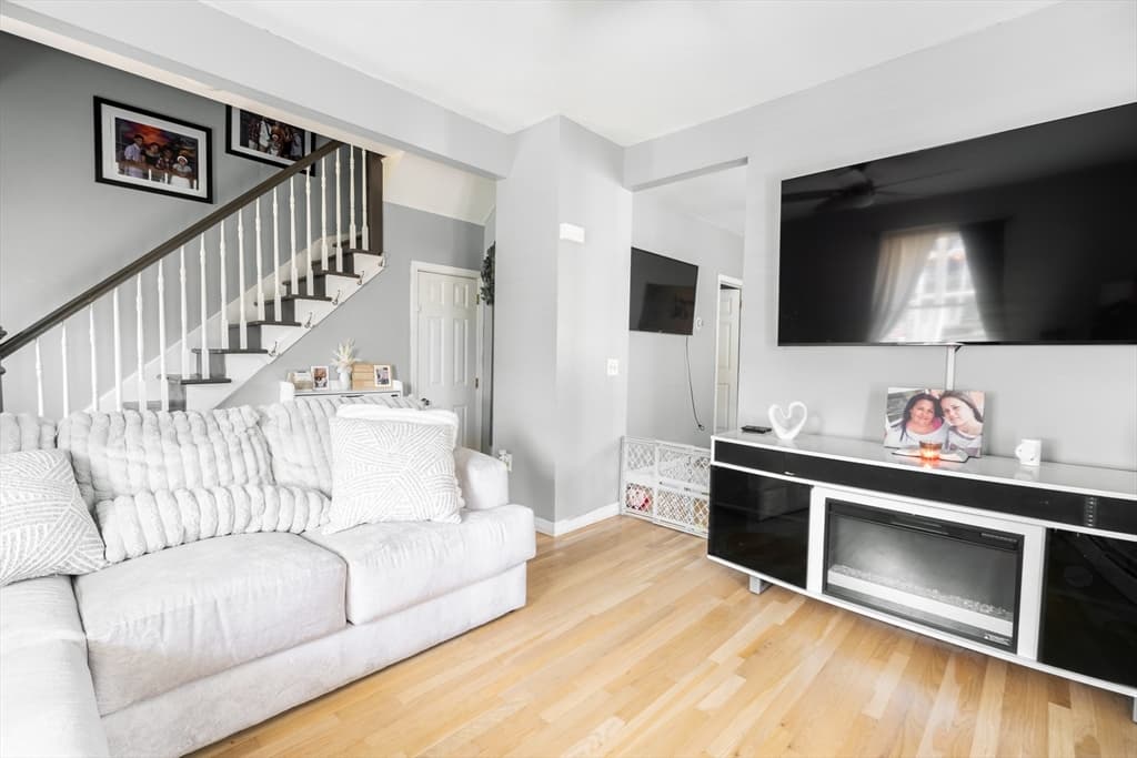 Casa em Holyoke — foto 4