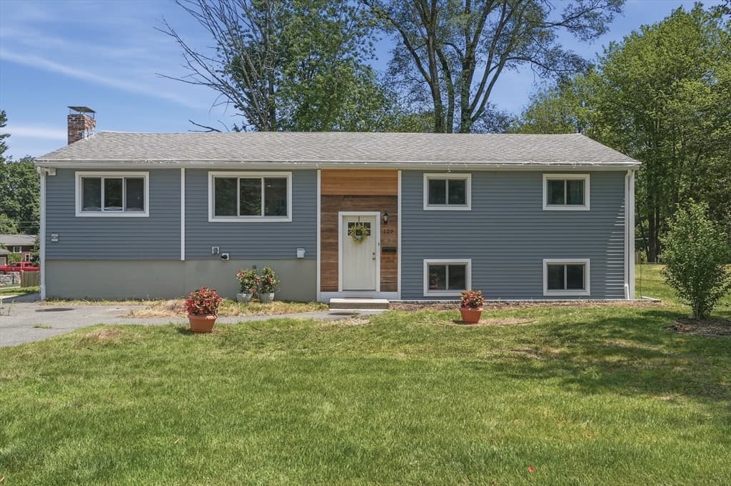 Casa em Holliston
