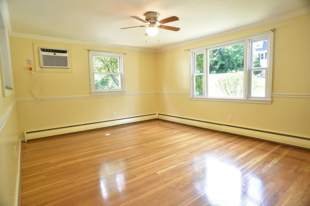 Casa em Haverhill — foto 6