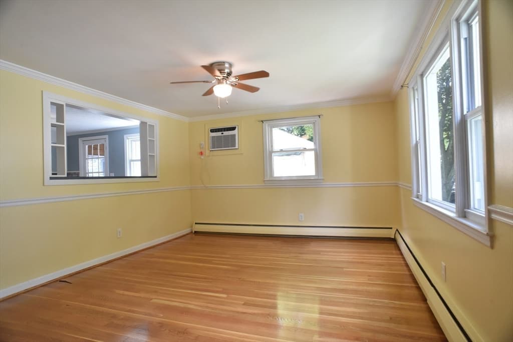 Casa em Haverhill — foto 3