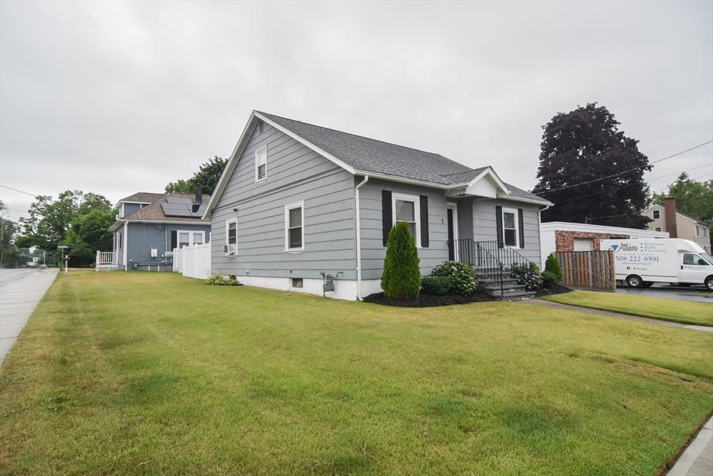 Casa em Attleboro — foto 3