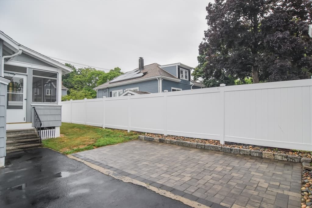 Casa em Attleboro — foto 5