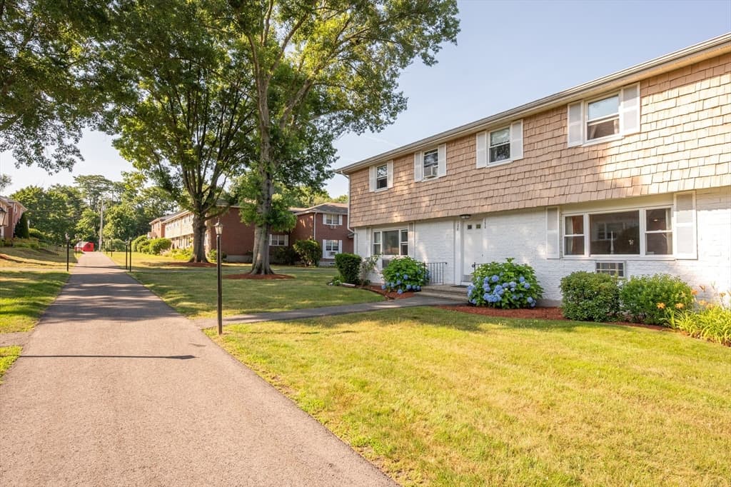 Condomínio em North Andover — foto 2